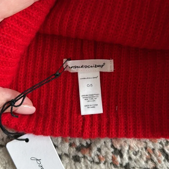 NEW- Unsubscribed Beanie Hat Bundle 100% Cashmere - Picture 3 of 10